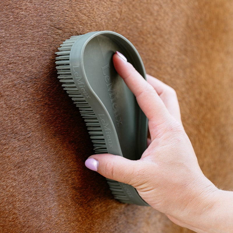 LeMieux - Trio de brosses Wizard cranberry/ lilac/ rosemary | - Ohlala