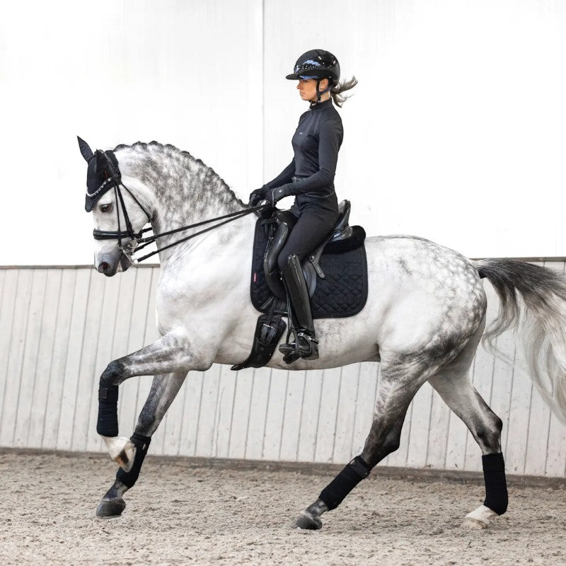 Lemieux - Tapis de dressage Crystal Suede Square noir | - Ohlala