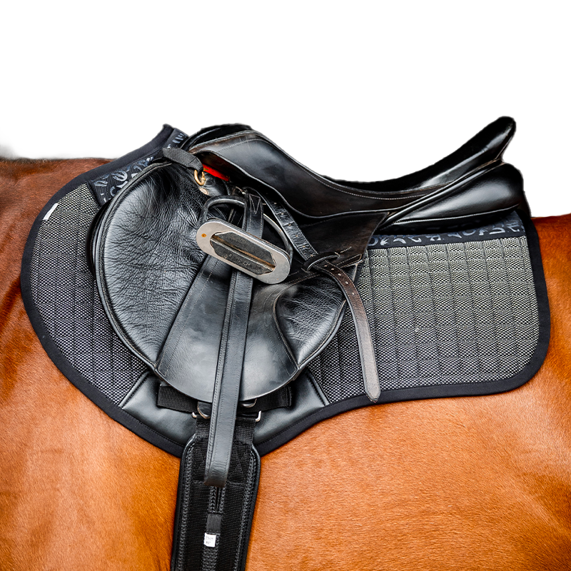 Horseware - Tapis de selle Tech Comfort noir | - Ohlala