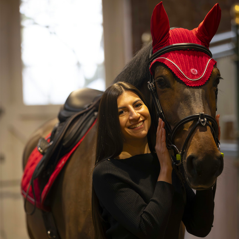 Lami-cell - Bonnet pour chevaux Luxin rouge | - Ohlala