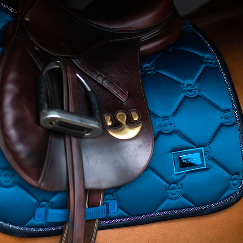 Equestrian Stockholm - Tapis de selle Bleu Meadow | - Ohlala