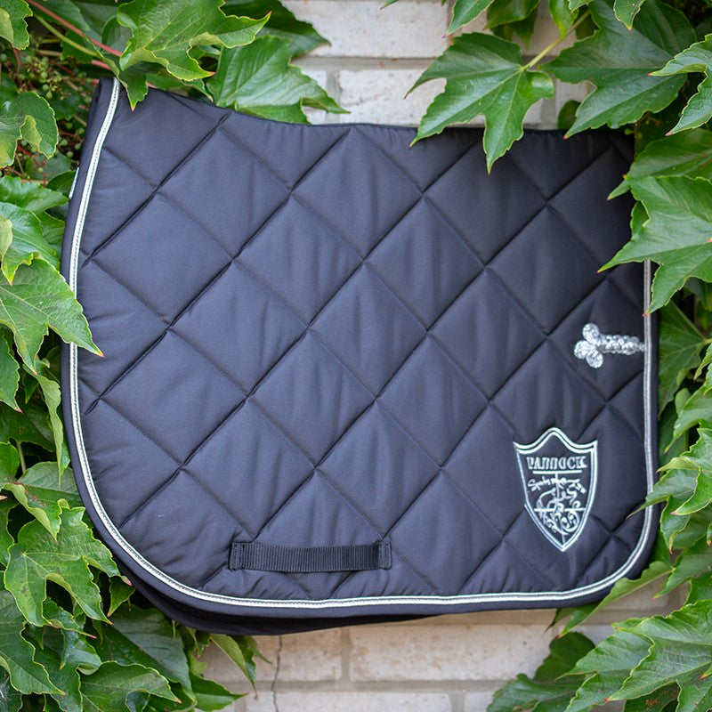 Paddock Sport - Tapis de dressage prems écusson noir | - Ohlala