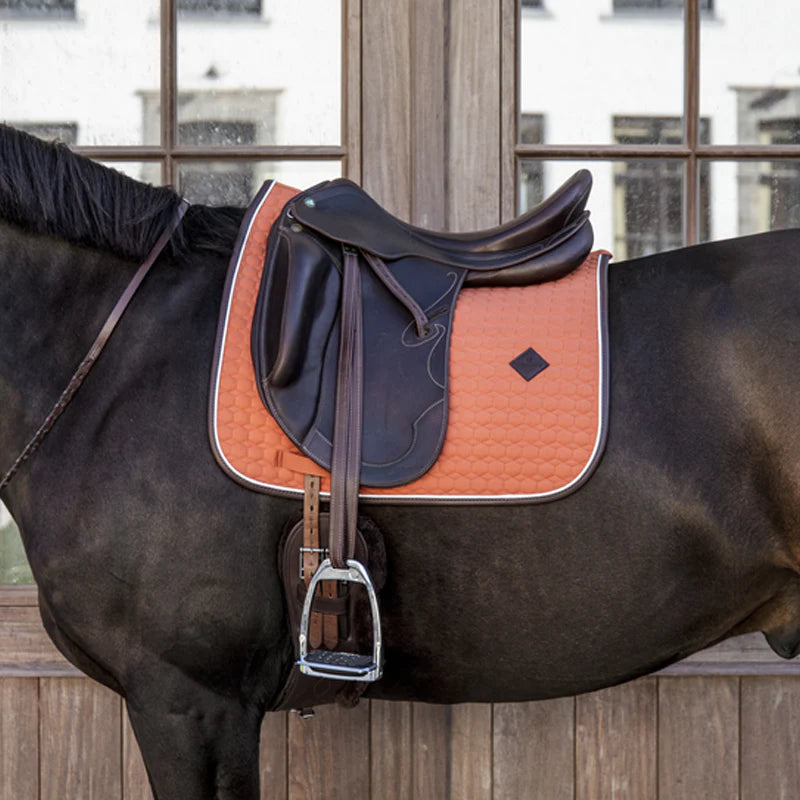 Kentucky Horsewear - Tapis de selle classic cuir dressage orange | - Ohlala